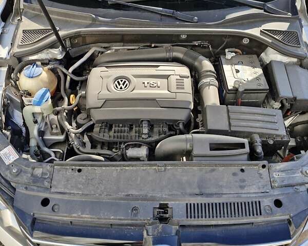 Серый Фольксваген Пассат, объемом двигателя 1.8 л и пробегом 215 тыс. км за 10500 $, фото 9 на Automoto.ua