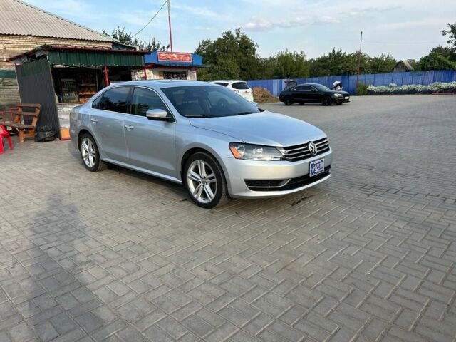 Сірий Фольксваген Пассат, об'ємом двигуна 2 л та пробігом 205 тис. км за 331 $, фото 2 на Automoto.ua