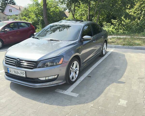 Серый Фольксваген Пассат, объемом двигателя 3.6 л и пробегом 204 тыс. км за 12500 $, фото 6 на Automoto.ua