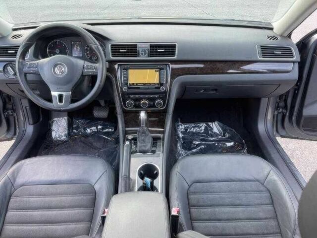 Сірий Фольксваген Пассат, об'ємом двигуна 2 л та пробігом 145 тис. км за 5700 $, фото 13 на Automoto.ua