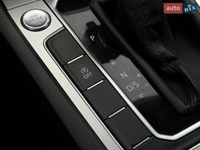 Сірий Фольксваген Пассат, об'ємом двигуна 1.97 л та пробігом 257 тис. км за 16900 $, фото 59 на Automoto.ua