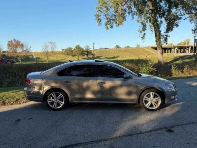 Сірий Фольксваген Пассат, об'ємом двигуна 2 л та пробігом 78 тис. км за 5300 $, фото 3 на Automoto.ua