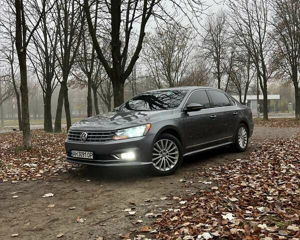 Сірий Фольксваген Пассат, об'ємом двигуна 1.8 л та пробігом 173 тис. км за 13800 $, фото 19 на Automoto.ua