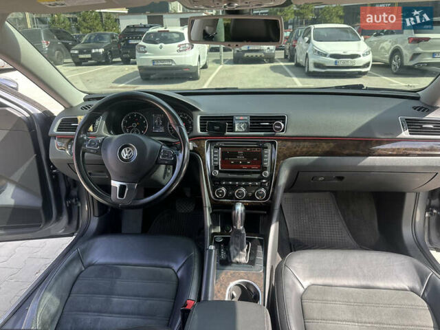 Серый Фольксваген Пассат, объемом двигателя 3.6 л и пробегом 204 тыс. км за 12500 $, фото 18 на Automoto.ua