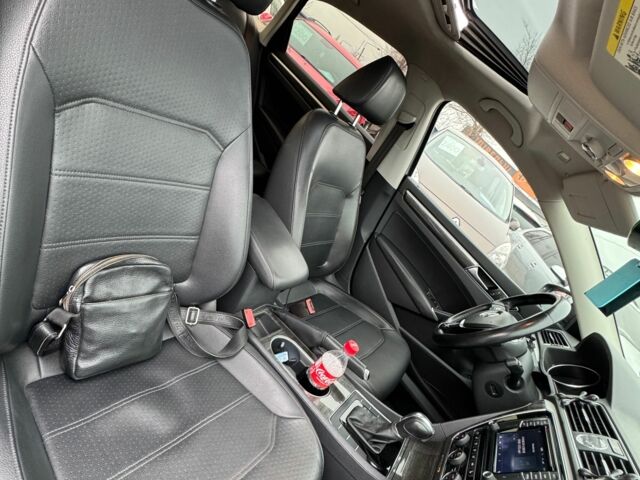 Серый Фольксваген Пассат, объемом двигателя 1.8 л и пробегом 173 тыс. км за 13250 $, фото 16 на Automoto.ua