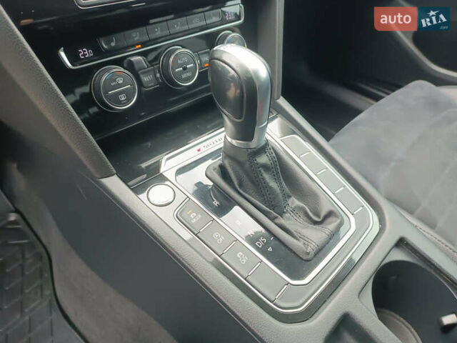 Серый Фольксваген Пассат, объемом двигателя 1.97 л и пробегом 290 тыс. км за 17500 $, фото 16 на Automoto.ua