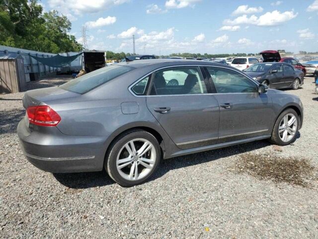 Серый Фольксваген Пассат, объемом двигателя 0 л и пробегом 120 тыс. км за 3000 $, фото 2 на Automoto.ua