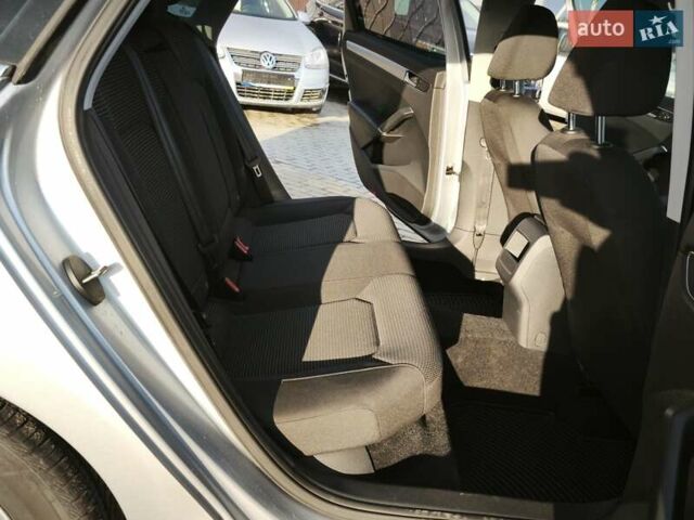 Сірий Фольксваген Пассат, об'ємом двигуна 1.8 л та пробігом 86 тис. км за 12500 $, фото 16 на Automoto.ua