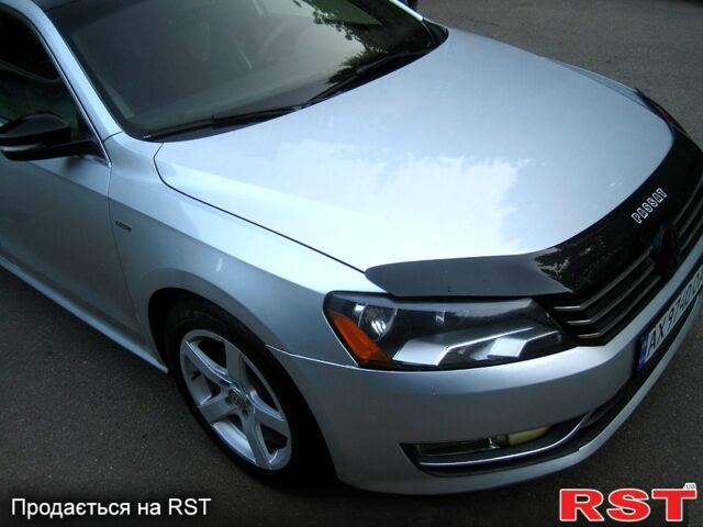 Серый Фольксваген Пассат, объемом двигателя 1.8 л и пробегом 230 тыс. км за 8850 $, фото 4 на Automoto.ua