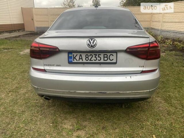 Серый Фольксваген Пассат, объемом двигателя 1.8 л и пробегом 160 тыс. км за 12000 $, фото 4 на Automoto.ua