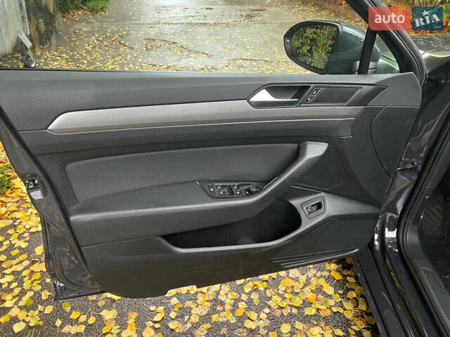 Серый Фольксваген Пассат, объемом двигателя 1.4 л и пробегом 160 тыс. км за 10600 $, фото 10 на Automoto.ua