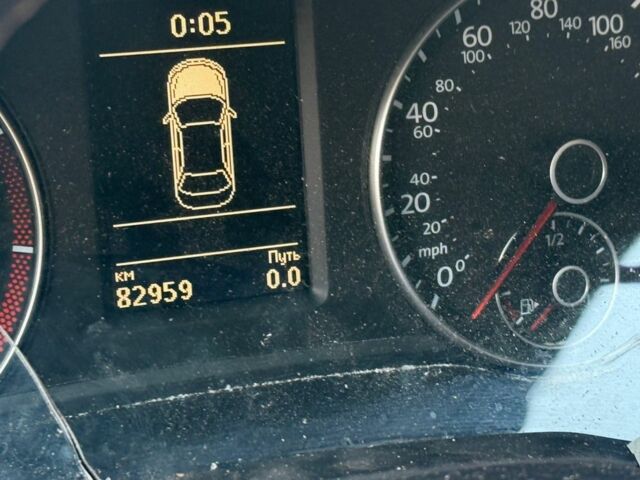 Серый Фольксваген Пассат, объемом двигателя 1.8 л и пробегом 82 тыс. км за 3800 $, фото 2 на Automoto.ua