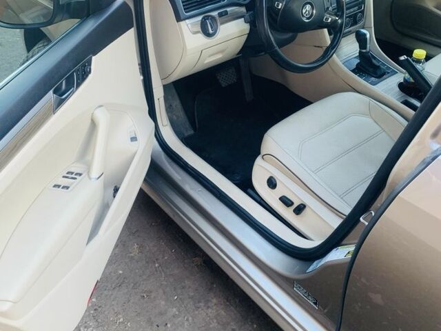 Сірий Фольксваген Пассат, об'ємом двигуна 0 л та пробігом 260 тис. км за 11600 $, фото 7 на Automoto.ua