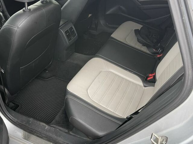 Серый Фольксваген Пассат, объемом двигателя 1.8 л и пробегом 3 тыс. км за 9200 $, фото 3 на Automoto.ua