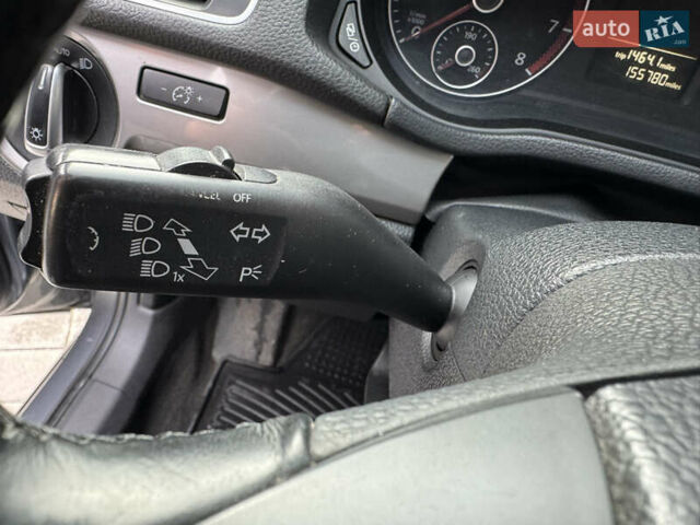 Сірий Фольксваген Пассат, об'ємом двигуна 1.8 л та пробігом 249 тис. км за 9100 $, фото 11 на Automoto.ua