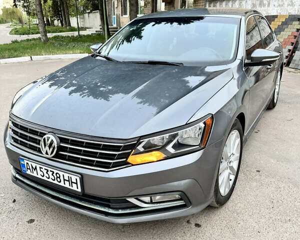 Серый Фольксваген Пассат, объемом двигателя 1.8 л и пробегом 159 тыс. км за 12999 $, фото 9 на Automoto.ua