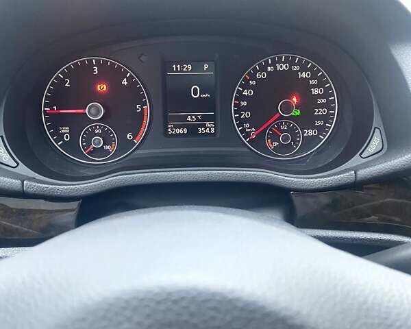 Серый Фольксваген Пассат, объемом двигателя 2 л и пробегом 52 тыс. км за 20000 $, фото 2 на Automoto.ua