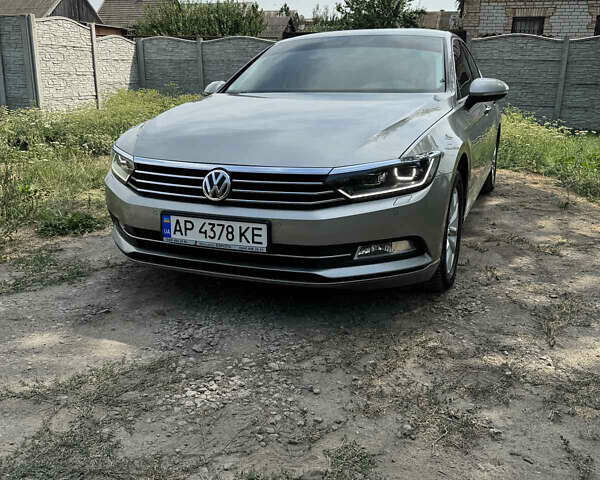 Серый Фольксваген Пассат, объемом двигателя 2 л и пробегом 260 тыс. км за 15500 $, фото 5 на Automoto.ua