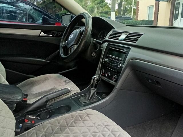 Сірий Фольксваген Пассат, об'ємом двигуна 1.8 л та пробігом 250 тис. км за 10700 $, фото 13 на Automoto.ua