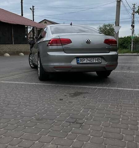 Серый Фольксваген Пассат, объемом двигателя 2 л и пробегом 240 тыс. км за 15500 $, фото 2 на Automoto.ua