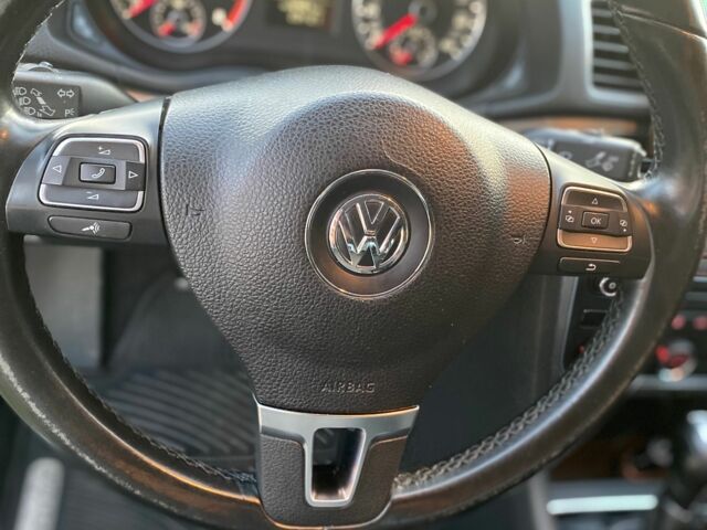 Сірий Фольксваген Пассат, об'ємом двигуна 1.8 л та пробігом 236 тис. км за 9000 $, фото 6 на Automoto.ua