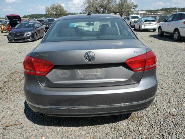 Серый Фольксваген Пассат, объемом двигателя 0 л и пробегом 120 тыс. км за 3000 $, фото 5 на Automoto.ua