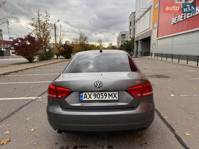 Сірий Фольксваген Пассат, об'ємом двигуна 1.8 л та пробігом 172 тис. км за 11000 $, фото 4 на Automoto.ua