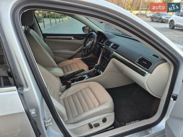 Серый Фольксваген Пассат, объемом двигателя 3.6 л и пробегом 125 тыс. км за 11900 $, фото 17 на Automoto.ua