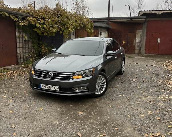 Сірий Фольксваген Пассат, об'ємом двигуна 1.8 л та пробігом 173 тис. км за 13800 $, фото 4 на Automoto.ua