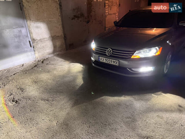 Сірий Фольксваген Пассат, об'ємом двигуна 1.8 л та пробігом 172 тис. км за 11000 $, фото 28 на Automoto.ua