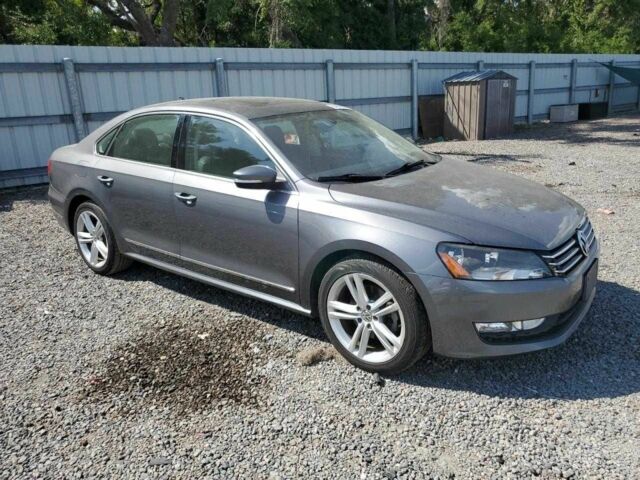 Серый Фольксваген Пассат, объемом двигателя 0 л и пробегом 120 тыс. км за 3000 $, фото 3 на Automoto.ua