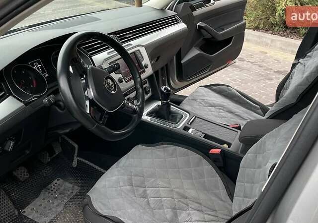 Серый Фольксваген Пассат, объемом двигателя 2 л и пробегом 240 тыс. км за 15500 $, фото 8 на Automoto.ua