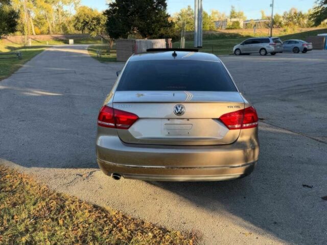 Сірий Фольксваген Пассат, об'ємом двигуна 2 л та пробігом 78 тис. км за 5300 $, фото 6 на Automoto.ua