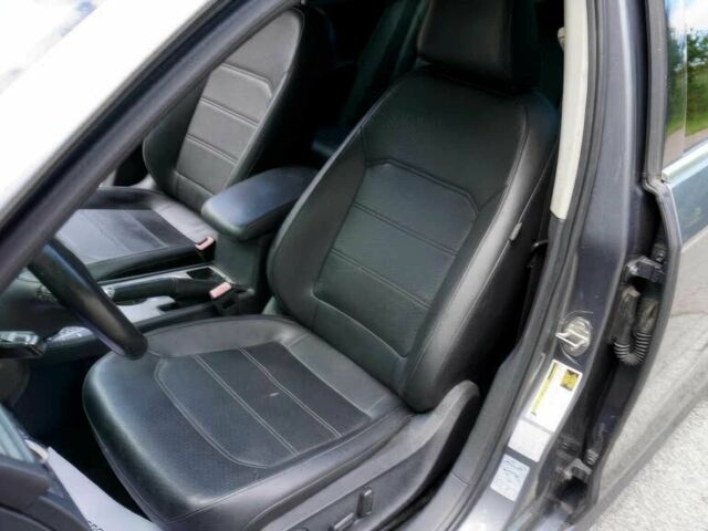 Сірий Фольксваген Пассат, об'ємом двигуна 1.8 л та пробігом 75 тис. км за 7300 $, фото 9 на Automoto.ua