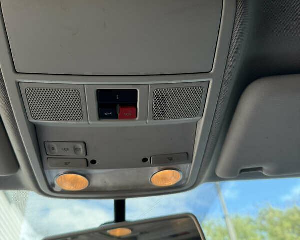 Сірий Фольксваген Пассат, об'ємом двигуна 1.8 л та пробігом 250 тис. км за 8999 $, фото 21 на Automoto.ua