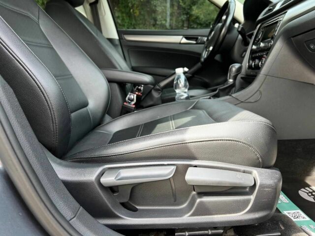 Сірий Фольксваген Пассат, об'ємом двигуна 2 л та пробігом 155 тис. км за 12500 $, фото 18 на Automoto.ua