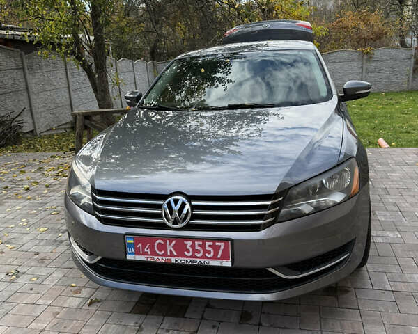 Сірий Фольксваген Пассат, об'ємом двигуна 1.8 л та пробігом 250 тис. км за 8999 $, фото 2 на Automoto.ua