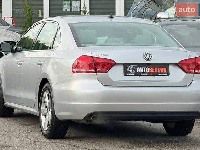 Сірий Фольксваген Пассат, об'ємом двигуна 1.8 л та пробігом 135 тис. км за 12000 $, фото 6 на Automoto.ua