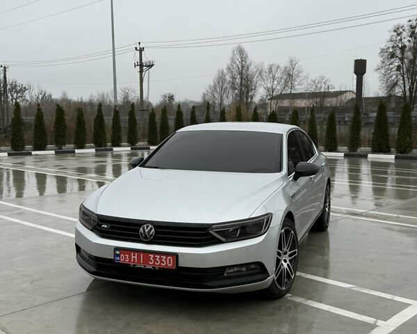 Серый Фольксваген Пассат, объемом двигателя 1.97 л и пробегом 257 тыс. км за 16500 $, фото 2 на Automoto.ua