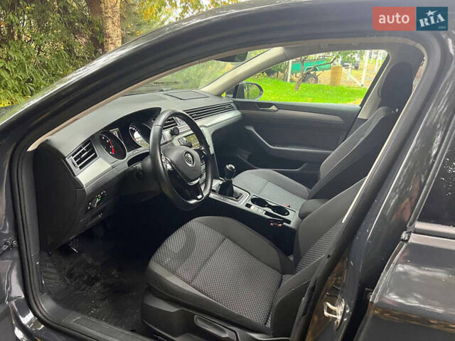 Серый Фольксваген Пассат, объемом двигателя 1.4 л и пробегом 160 тыс. км за 10600 $, фото 11 на Automoto.ua