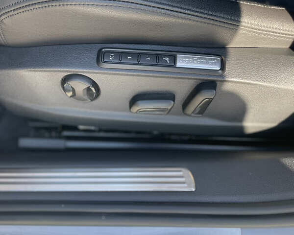 Серый Фольксваген Пассат, объемом двигателя 1.97 л и пробегом 190 тыс. км за 18700 $, фото 14 на Automoto.ua