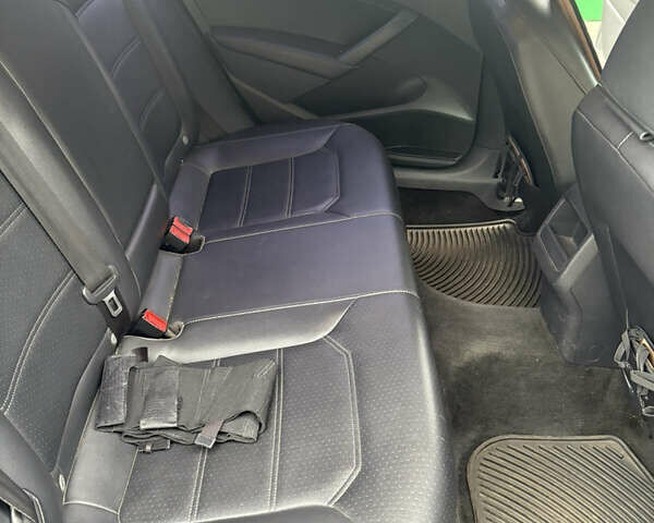 Серый Фольксваген Пассат, объемом двигателя 1.8 л и пробегом 255 тыс. км за 8500 $, фото 8 на Automoto.ua