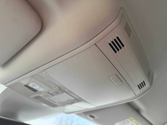 Серый Фольксваген Пассат, объемом двигателя 2 л и пробегом 257 тыс. км за 16900 $, фото 23 на Automoto.ua