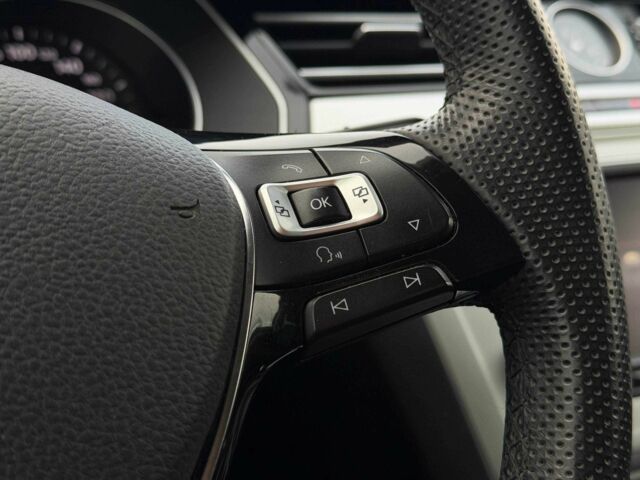 Серый Фольксваген Пассат, объемом двигателя 2 л и пробегом 257 тыс. км за 16900 $, фото 15 на Automoto.ua