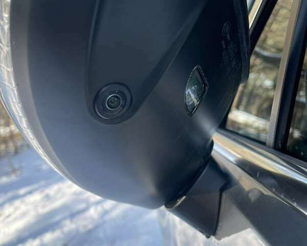 Серый Фольксваген Пассат, объемом двигателя 1.97 л и пробегом 190 тыс. км за 18700 $, фото 27 на Automoto.ua