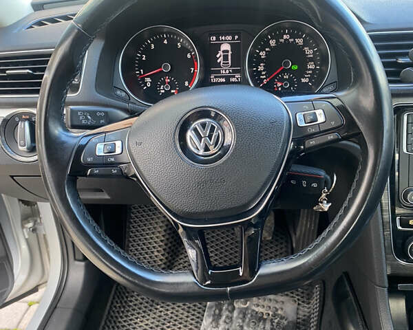 Сірий Фольксваген Пассат, об'ємом двигуна 1.8 л та пробігом 138 тис. км за 15500 $, фото 6 на Automoto.ua