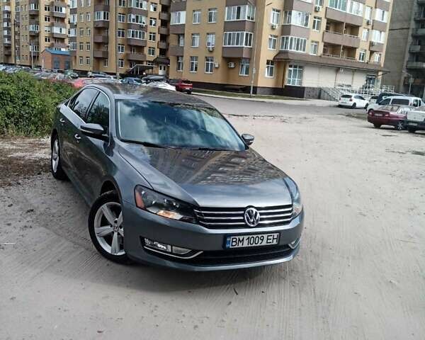 Серый Фольксваген Пассат, объемом двигателя 1.8 л и пробегом 130 тыс. км за 10300 $, фото 3 на Automoto.ua