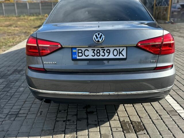 Серый Фольксваген Пассат, объемом двигателя 1.8 л и пробегом 102 тыс. км за 281 $, фото 2 на Automoto.ua