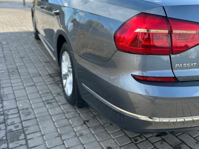 Серый Фольксваген Пассат, объемом двигателя 1.8 л и пробегом 102 тыс. км за 281 $, фото 6 на Automoto.ua