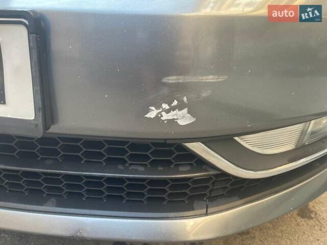 Сірий Фольксваген Пассат, об'ємом двигуна 1.8 л та пробігом 112 тис. км за 10400 $, фото 12 на Automoto.ua